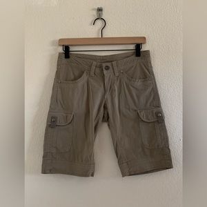 Kuhl Women’s Splash Hiking Shorts Size 2 Green Cargo Hiking Outdoors Bermuda
